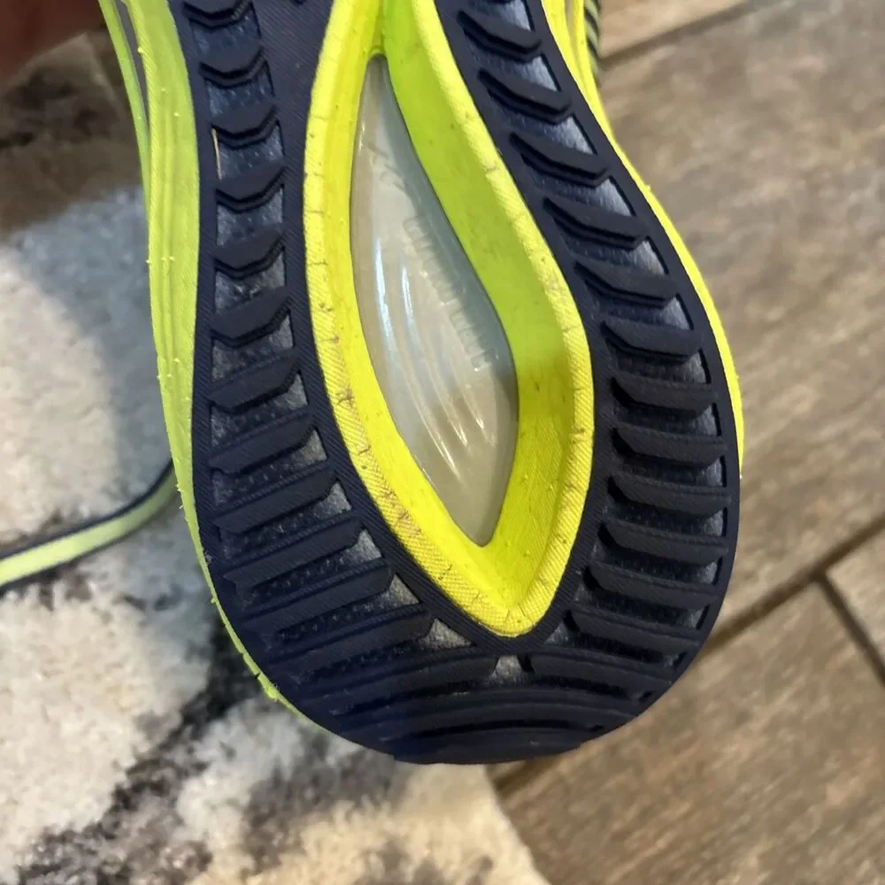 Mizuno Wave Rebellion Running Shoes Size 7
